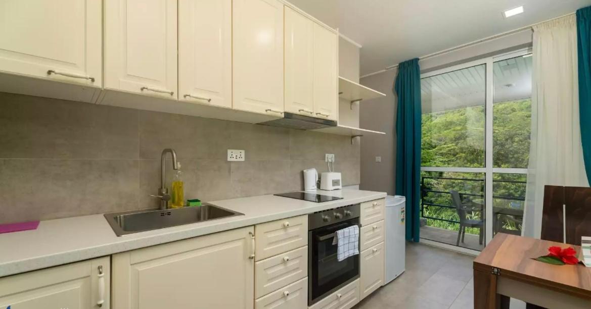 Takamakasky Villas 外观 照片